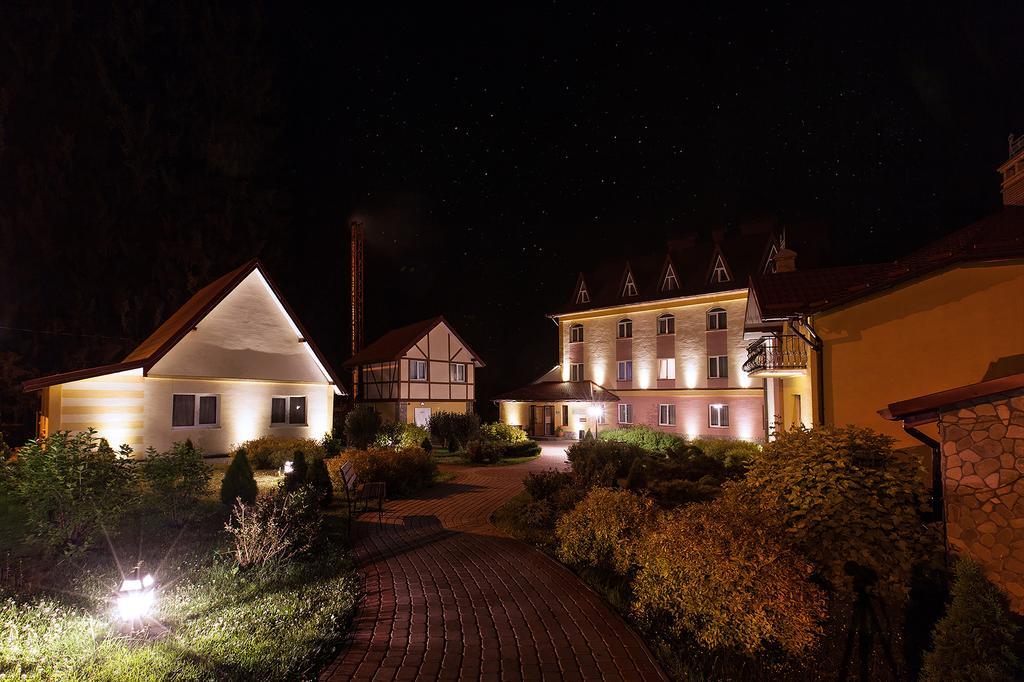 Карпатський Затишок Hotel Slavske Exterior foto